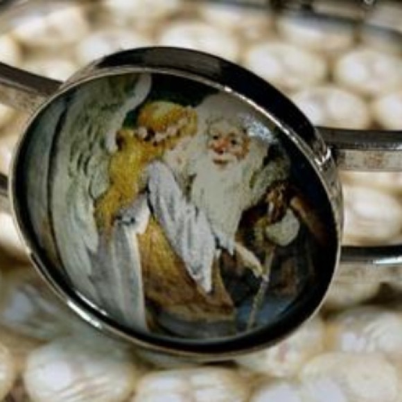 Victorian Santa with Angel bracelet - Picture 5 of 10